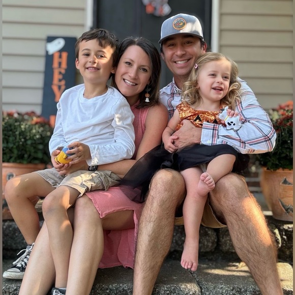 MMKOLLECTION IS LIVE!! Like to be notified when I go live! - Picture 3 of 10